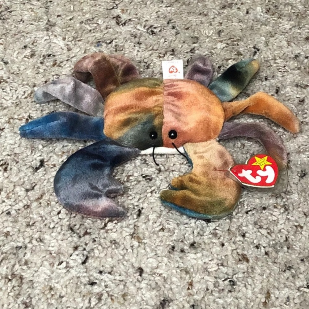 Beanie baby crab